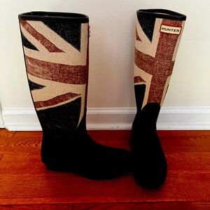 Hunter British Flag knee high rain boots worn 2 times